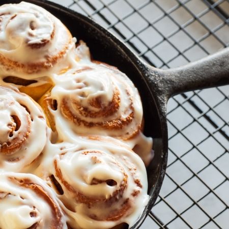 easy and delicious cinnamon rolls